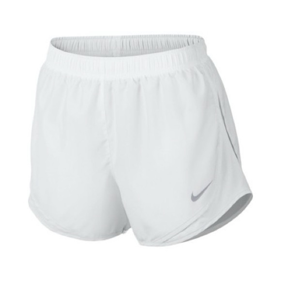Women's Nike Dri-FIT Tempo Shorts - Picture 1 of 8